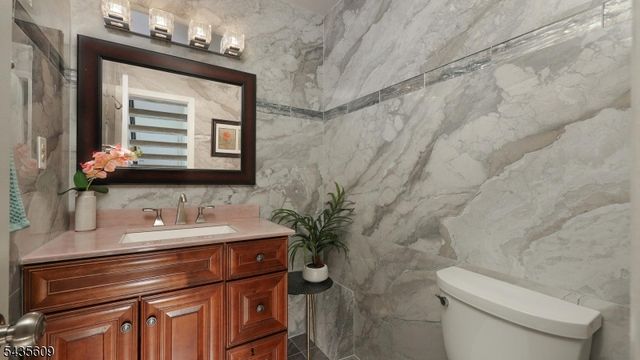 288 Crabtree Ct, Bernards Twp., NJ 07920