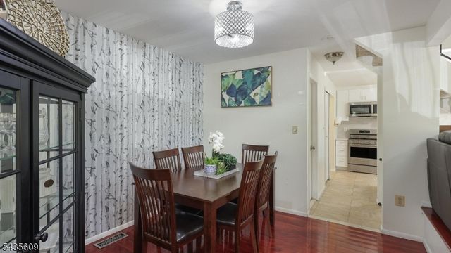 288 Crabtree Ct, Bernards Twp., NJ 07920