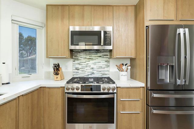 35918 Paseo Circulo E, Cathedral City, CA 92234