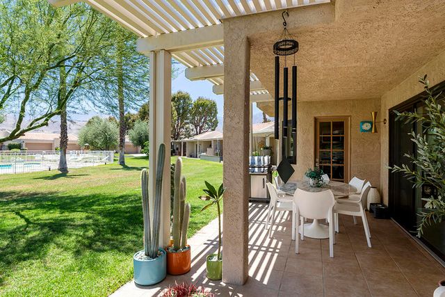 35918 Paseo Circulo E, Cathedral City, CA 92234