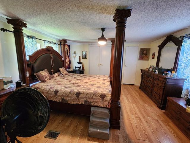 8560 Sadie Court, Grand Bay, AL 36541