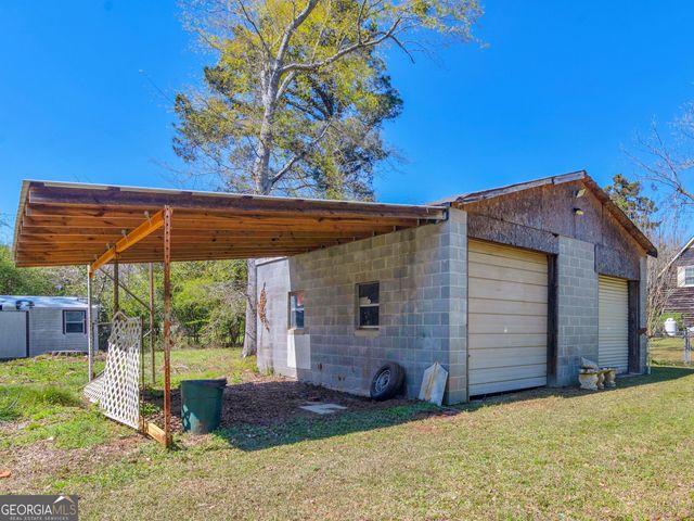 209 Founders Drive, Barnesville, GA 30204