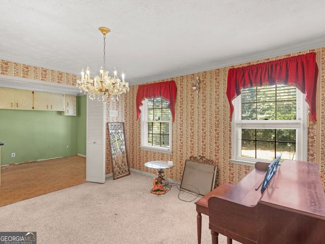 209 Founders Drive, Barnesville, GA 30204