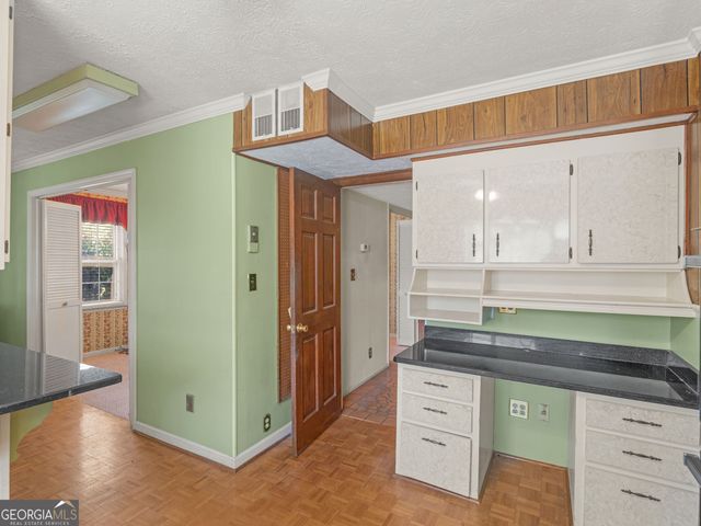 209 Founders Drive, Barnesville, GA 30204