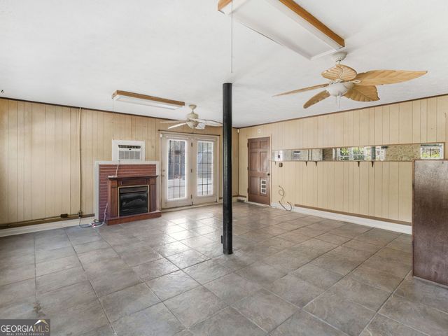 209 Founders Drive, Barnesville, GA 30204