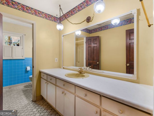 209 Founders Drive, Barnesville, GA 30204