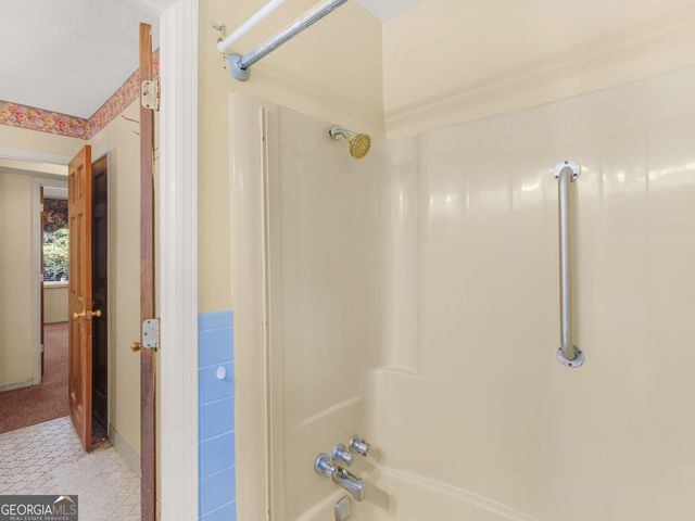 209 Founders Drive, Barnesville, GA 30204