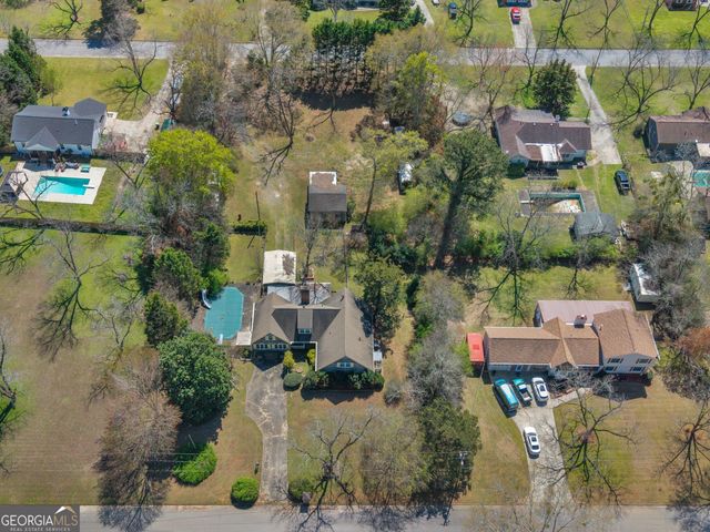 209 Founders Drive, Barnesville, GA 30204