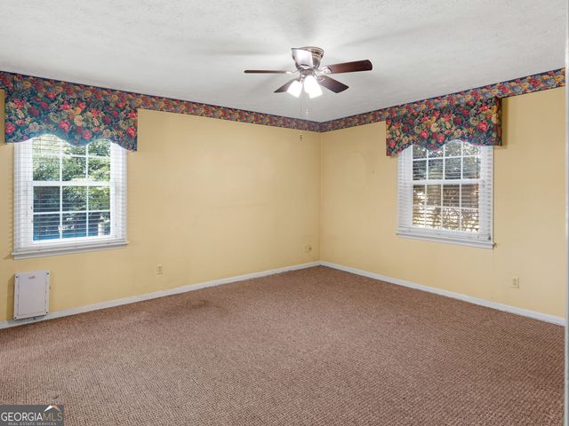 209 Founders Drive, Barnesville, GA 30204