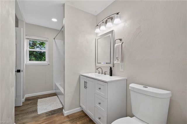 478 Duchess CT, Hampton, VA 23669