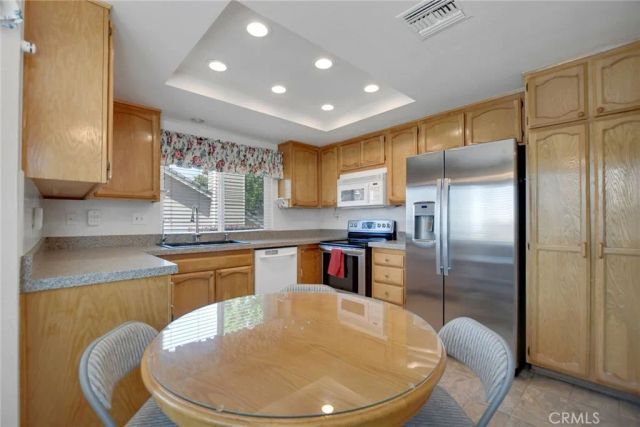 25660 Huron Street, Loma Linda, CA 92354