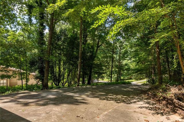 661 Allana Court, Stone Mountain, GA 30087