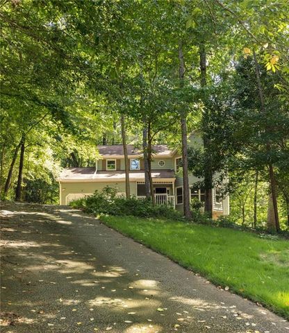 661 Allana Court, Stone Mountain, GA 30087