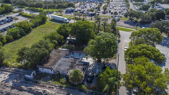 1207 Milfred Street, Delray Beach, FL 33444
