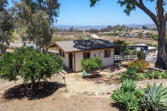 1238 Cedar Street, Ramona, CA 92065