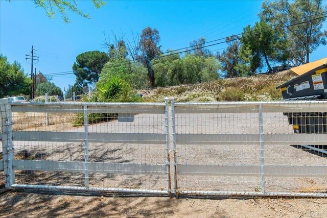 1238 Cedar Street, Ramona, CA 92065