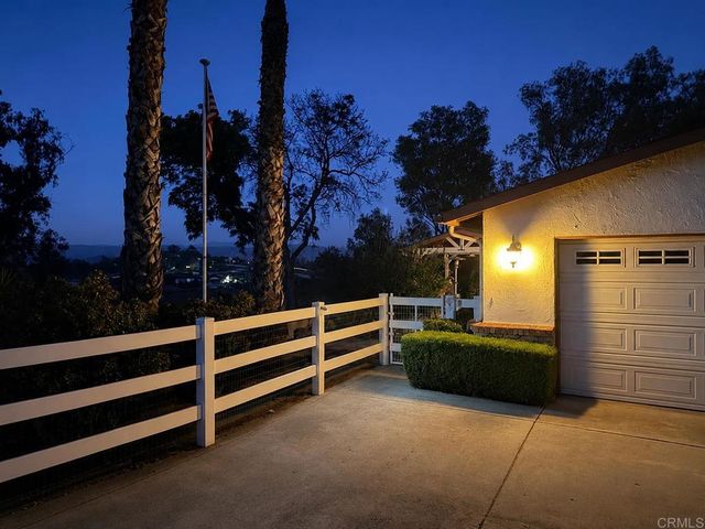 1238 Cedar Street, Ramona, CA 92065