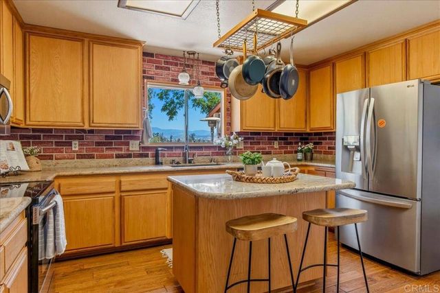 1238 Cedar Street, Ramona, CA 92065