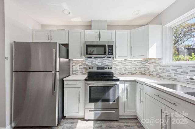 3336 Heathstead Place B, Charlotte, NC 28210