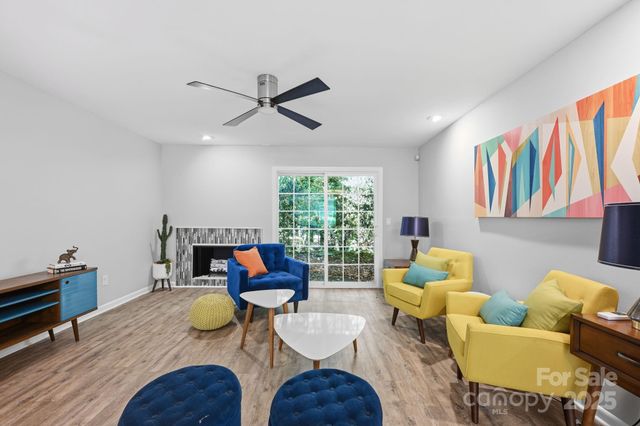 3336 Heathstead Place B, Charlotte, NC 28210