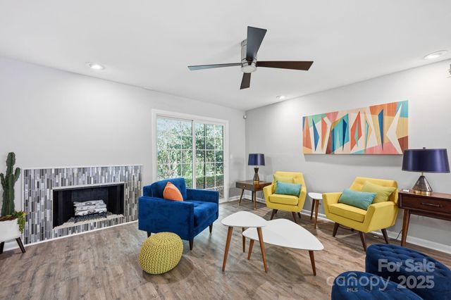 3336 Heathstead Place B, Charlotte, NC 28210