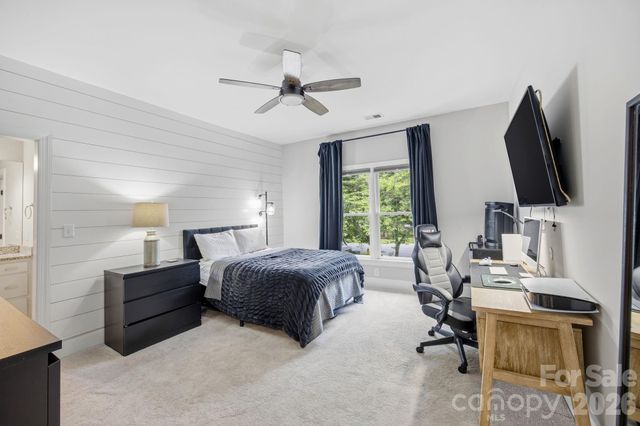 18620 Town Harbour Road, Cornelius, NC 28031