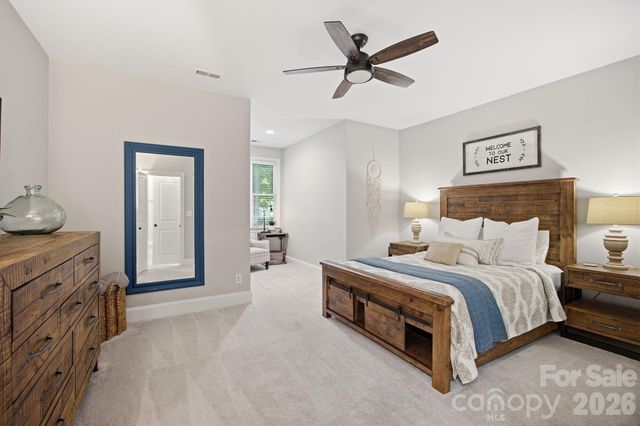 18620 Town Harbour Road, Cornelius, NC 28031