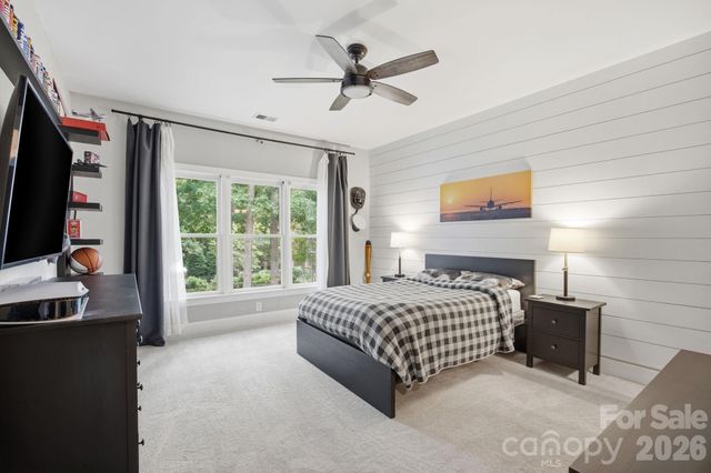 18620 Town Harbour Road, Cornelius, NC 28031