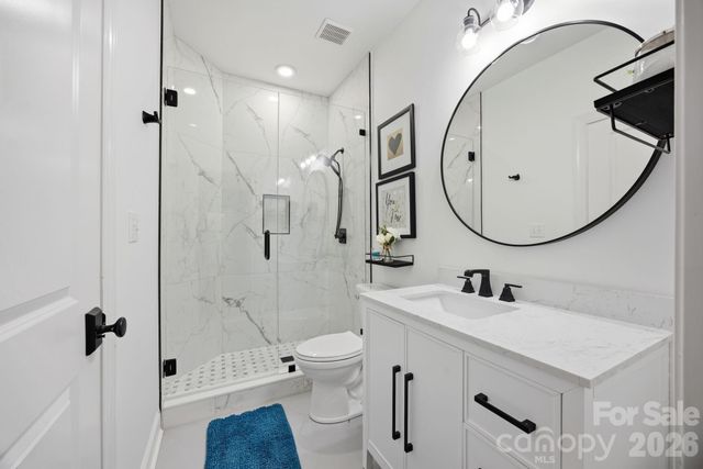 18620 Town Harbour Road, Cornelius, NC 28031