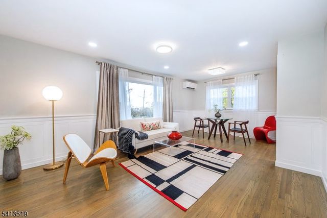 17 Putters Rd, Roxbury Twp., NJ 07876