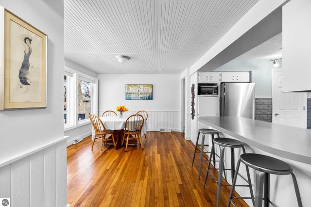 1209 Cass Street, Traverse City, MI 49684