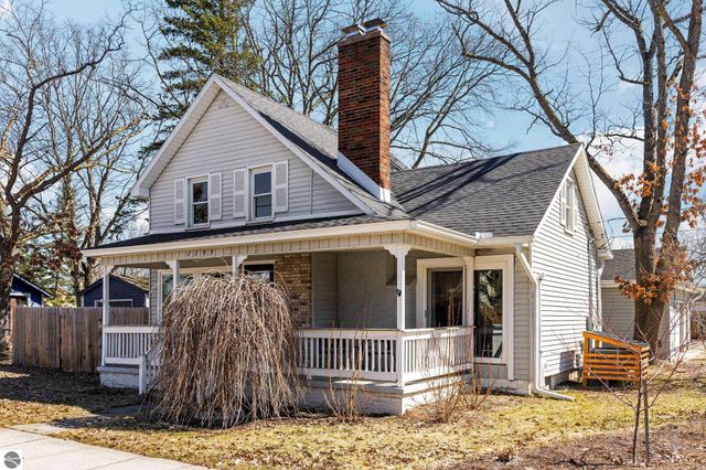 1209 Cass Street, Traverse City, MI 49684