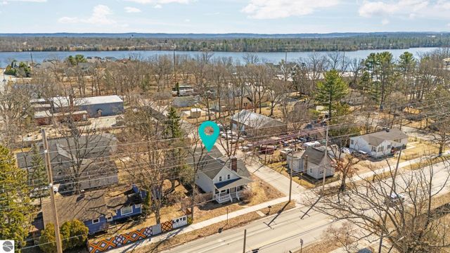 1209 Cass Street, Traverse City, MI 49684