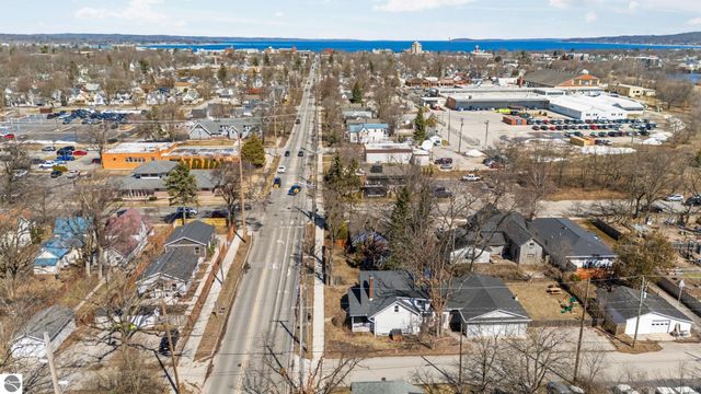 1209 Cass Street, Traverse City, MI 49684