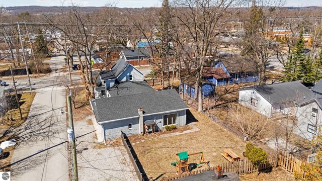 1209 Cass Street, Traverse City, MI 49684