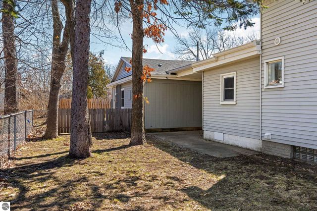 1209 Cass Street, Traverse City, MI 49684