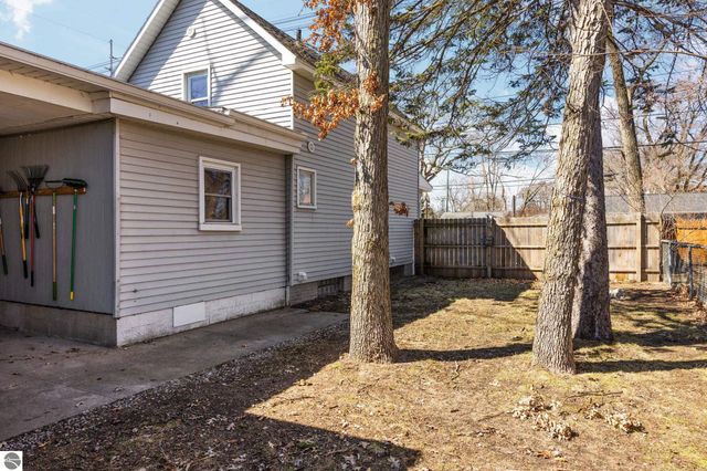 1209 Cass Street, Traverse City, MI 49684