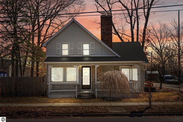1209 Cass Street, Traverse City, MI 49684