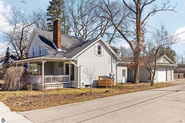 1209 Cass Street, Traverse City, MI 49684