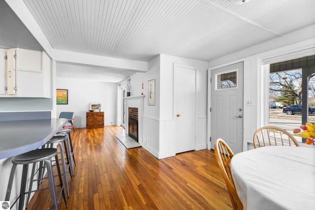 1209 Cass Street, Traverse City, MI 49684