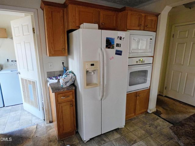 664 Glebe Road, Henderson, NC 27537