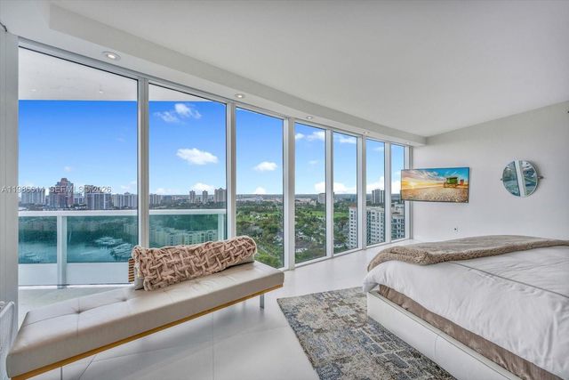 19955 NE 38th Court 2202, Aventura, FL 33180