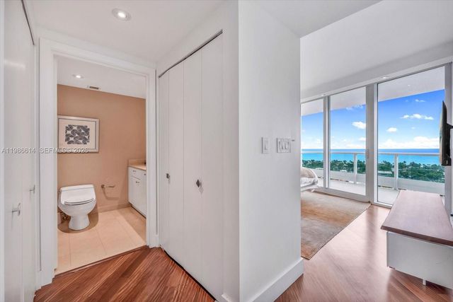 19955 NE 38th Court 2202, Aventura, FL 33180