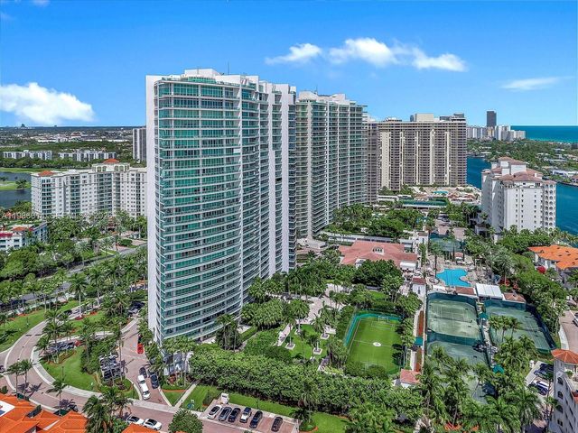 19955 NE 38th Court 2202, Aventura, FL 33180