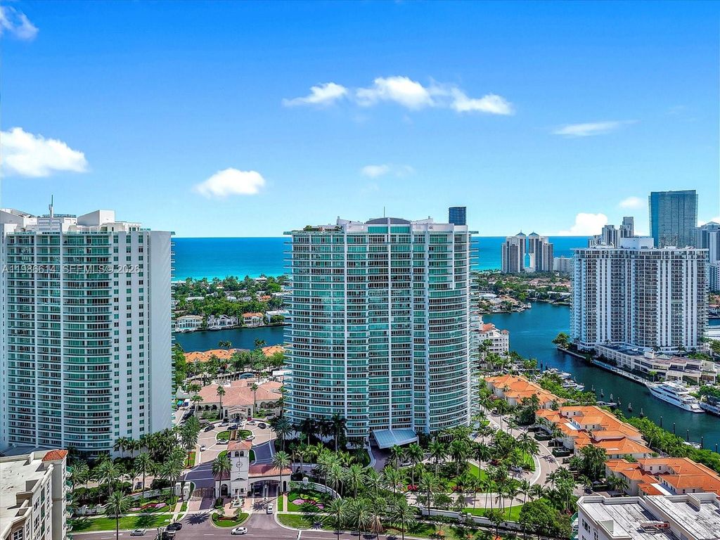 19955 NE 38th Court 2202, Aventura, FL 33180
