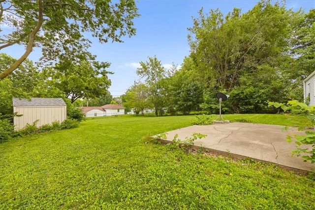 5507 Hunter Street, Kansas City, MO 64133
