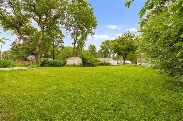 5507 Hunter Street, Kansas City, MO 64133