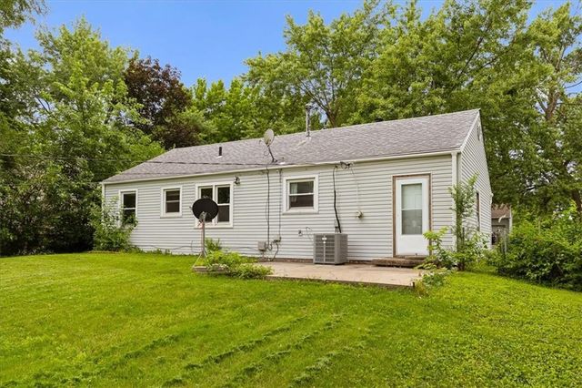 5507 Hunter Street, Kansas City, MO 64133