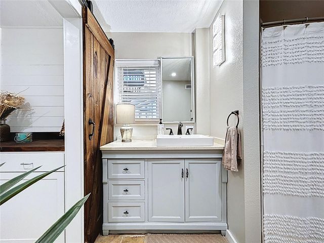 5365 CONNER DRIVE, Land O Lakes, FL 34639