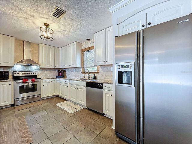 5365 CONNER DRIVE, Land O Lakes, FL 34639